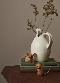 Adorno The city mouse ratón, Roble