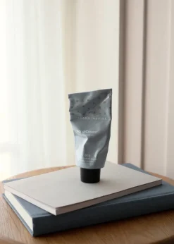 Crema de manos ØY, 75 ml