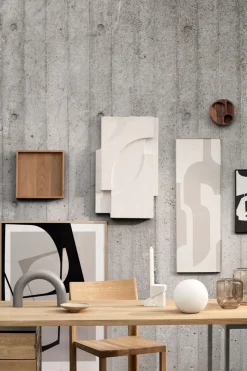Decoración de pared Serif Relief M, Off white