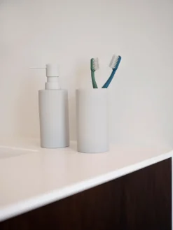 Dispensador de jabón Solo, Soft Grey