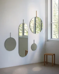 Espejo de pared Moebe Ø70 cm, Stainless steel