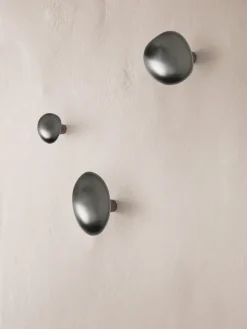 Gancho Mushroom, Black brass
