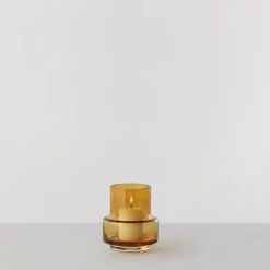 Hurricane tealight no. 25, Amber