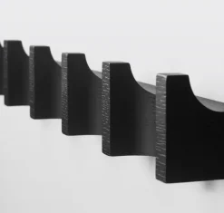 Perchero Column 49 cm, Roble lacado en negro
