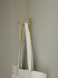 Perchero Ferm Living, Brass