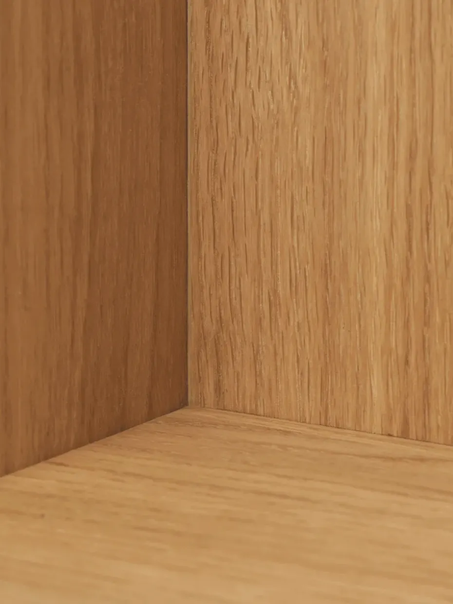Repisa Stagger low, Oiled Oak